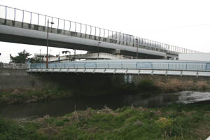 小出川橋